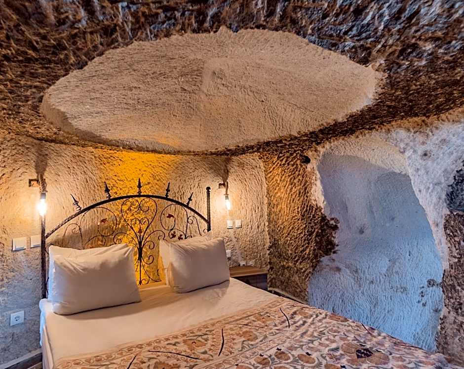 Amber Cave Suites