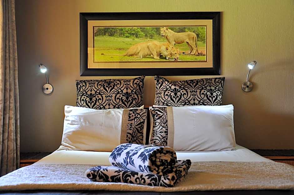 Ukutula Lion Lodge
