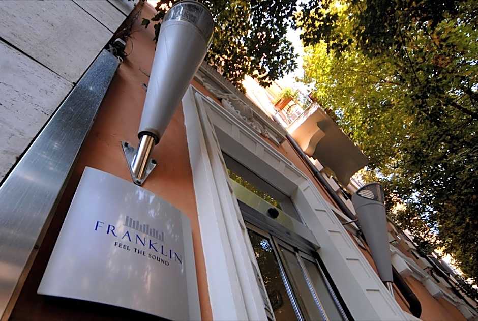 Hotel Franklin Feel The Sound