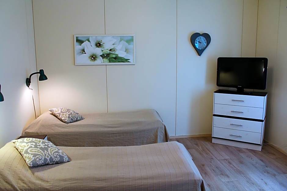 Labbnäs Semesterhem, Radhuset