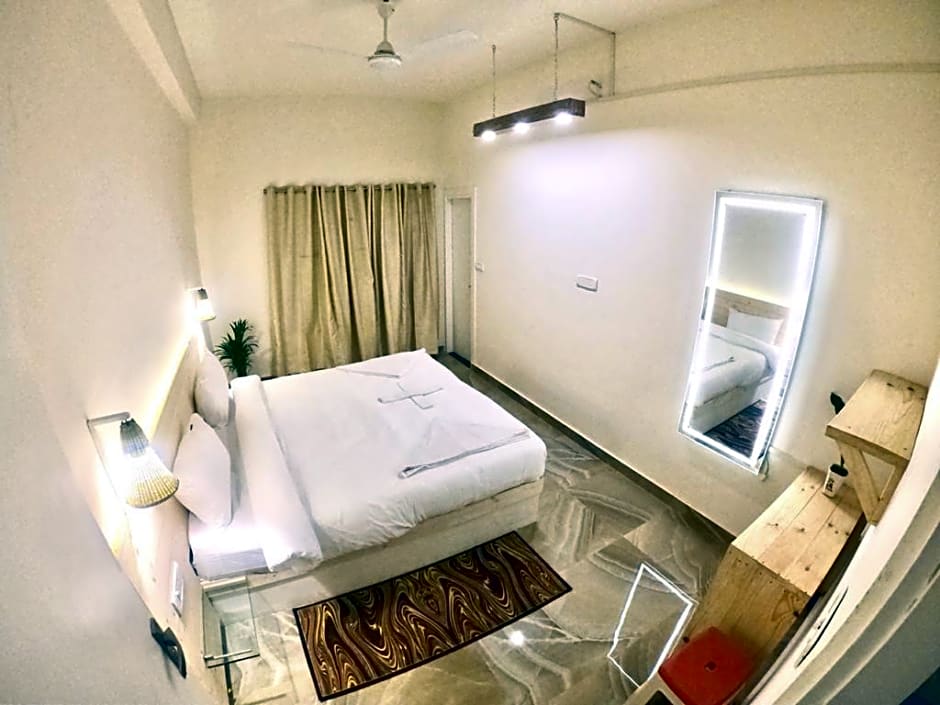 Hotel Ganga Monastery