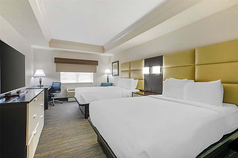 Best Western Plus Jfk Inn & Suites