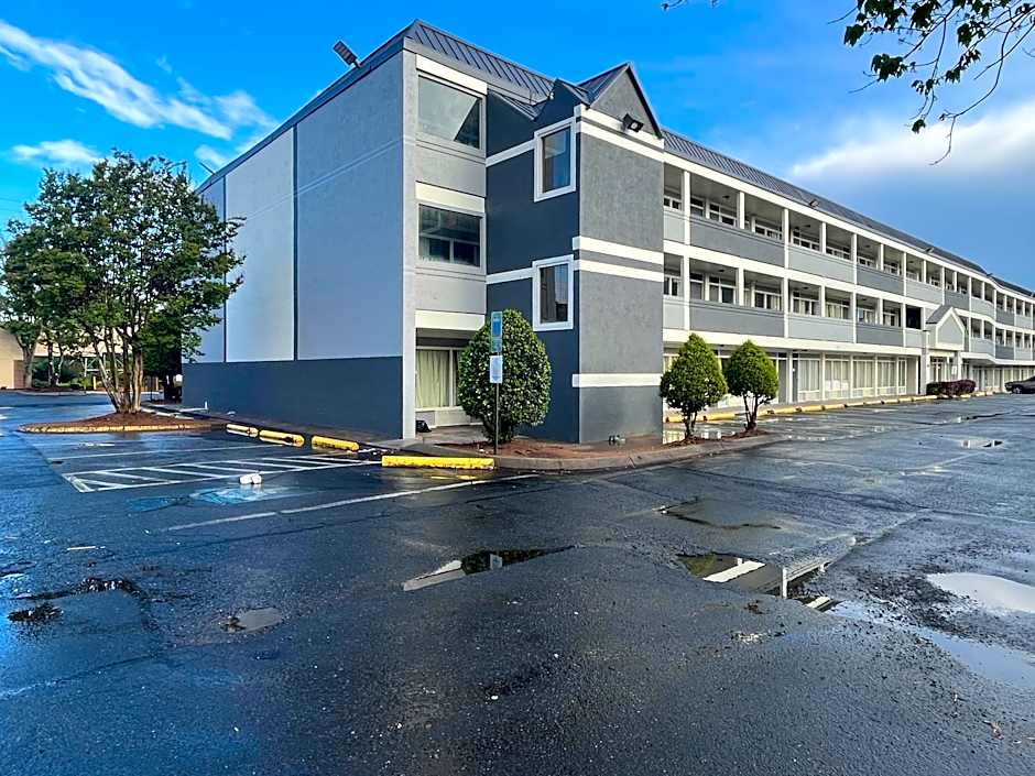 Motel 6 Charlotte, NC - Airport South