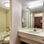 La Quinta Inn & Suites by Wyndham Champaign