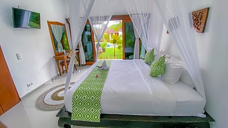 FIVE BEDROOMS VILLA WITH PRIVATE POOL