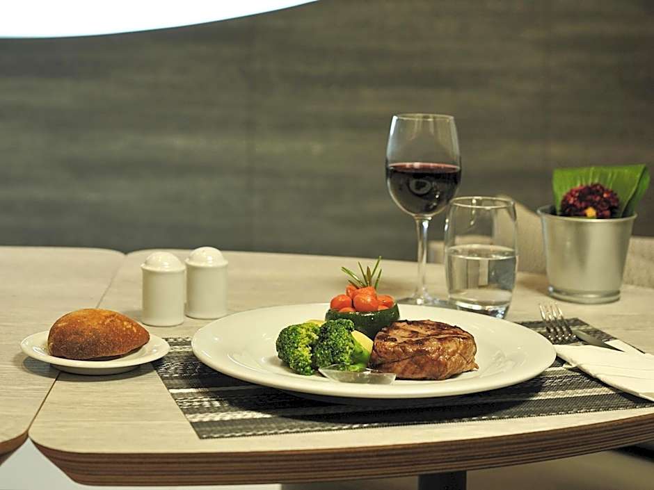 Ibis Casa Voyageurs