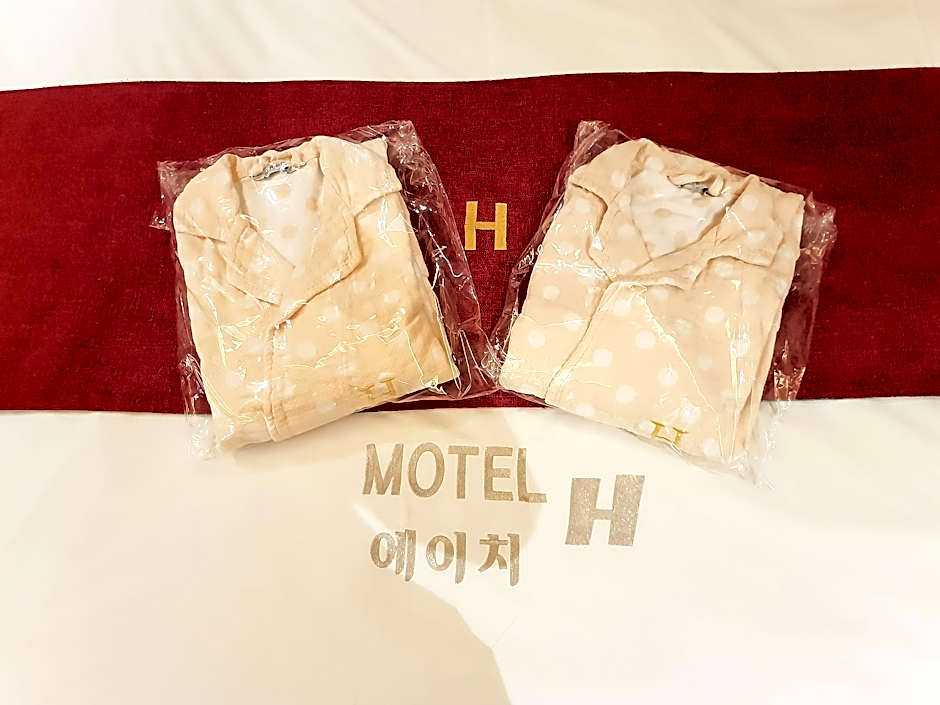 Wanju H Self check-in Motel