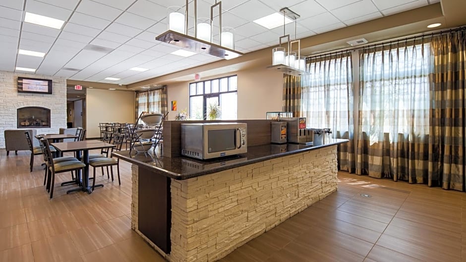 Best Western Plus Havre Inn & Suites