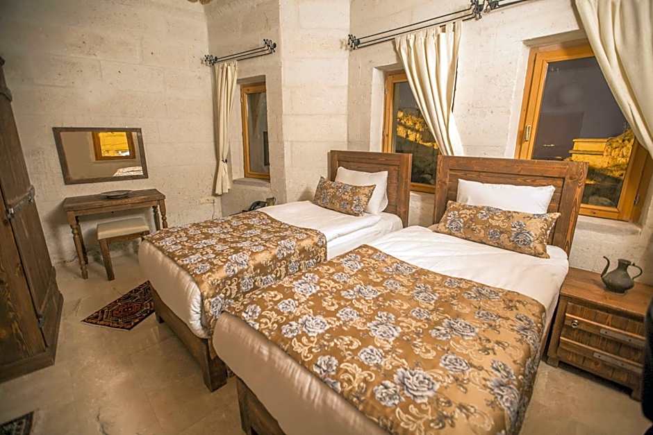 Helike Cave Suites