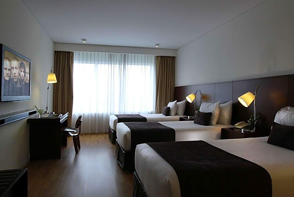 Dazzler by Wyndham Lima Miraflores