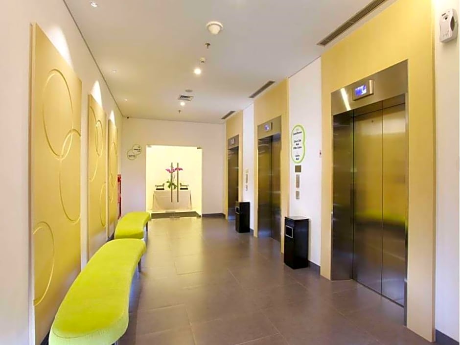 Zest Hotel Airport Jakarta