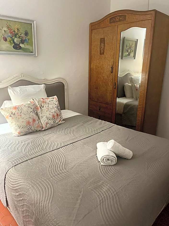 Maison Barnoin-Chambres et villas au calme proche Nice