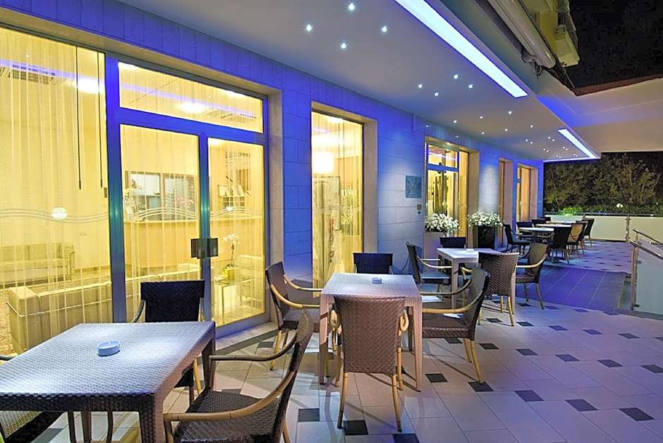 Hotel St. Moritz