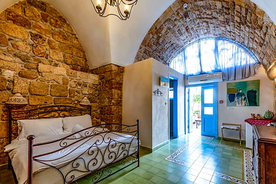 Arabesque Arts & Residency