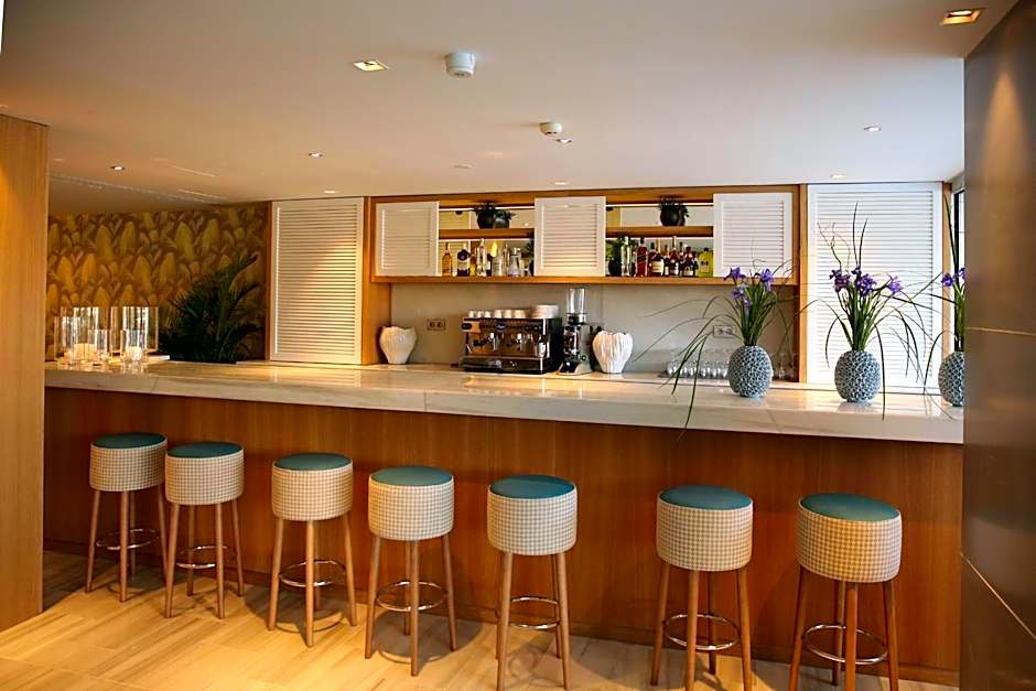 Santa Mónica Suites Hotel