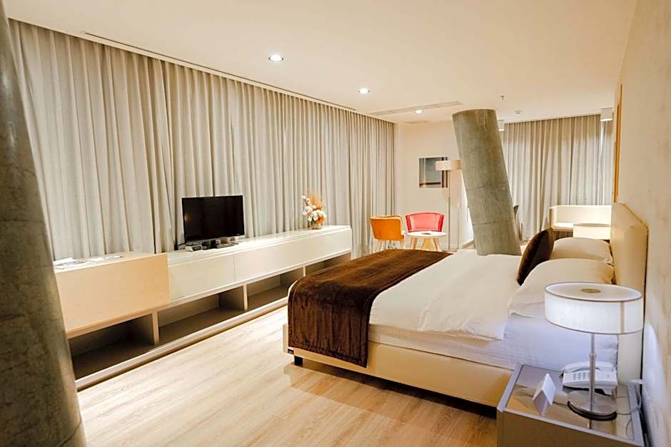 Best Western Premier Ark Hotel