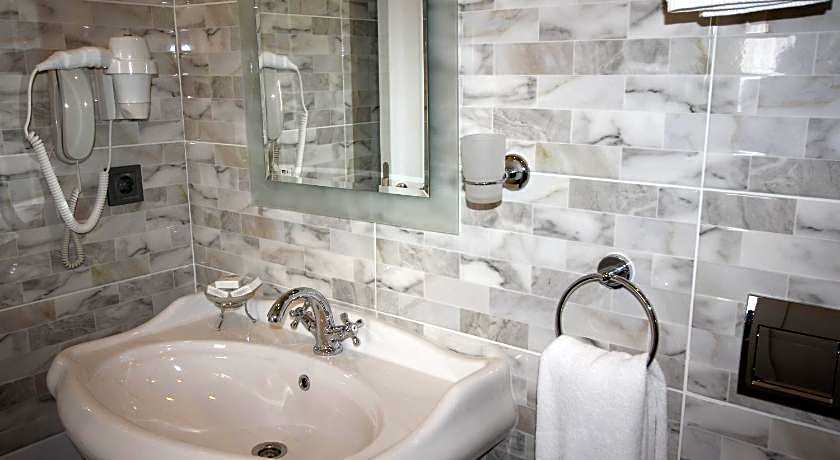 Hotel Naumpasa Konagi