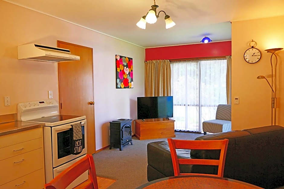 Queenstown Holiday Park Creeksyde