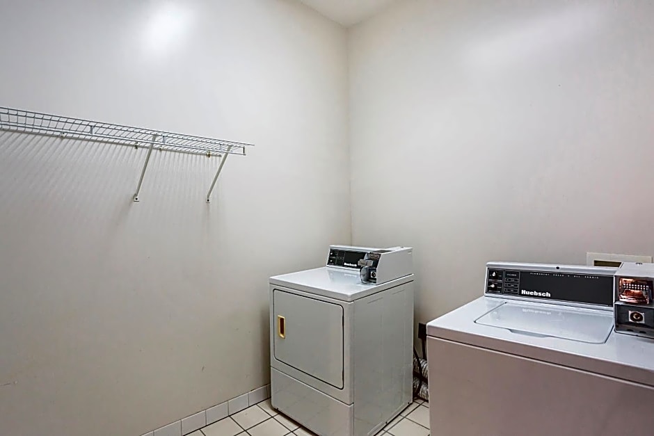 FairBridge Inn Express Whitley City