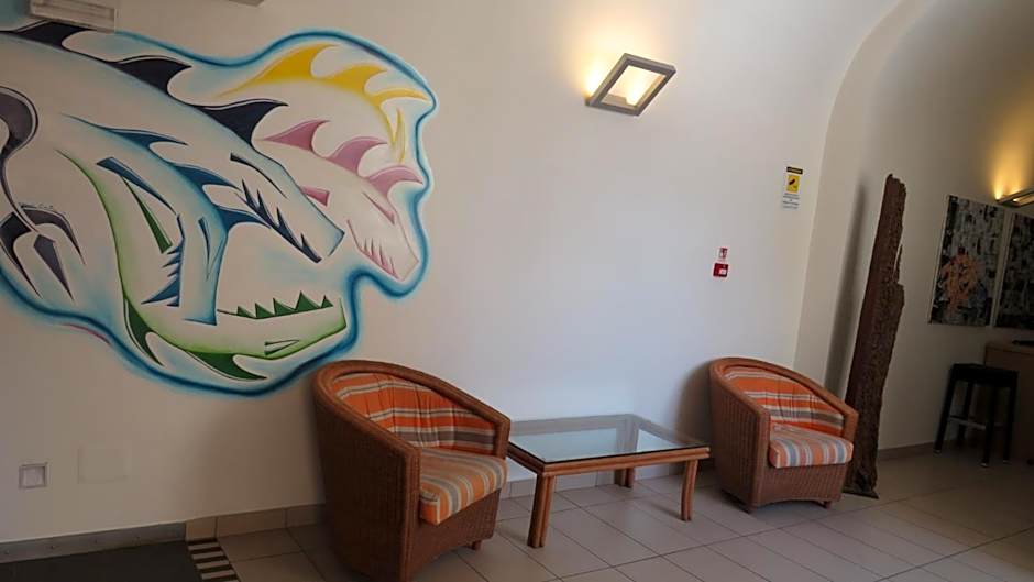 Seven Hostel & Rooms