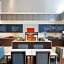 Hampton Inn By Hilton And Suites Atlanta Airport