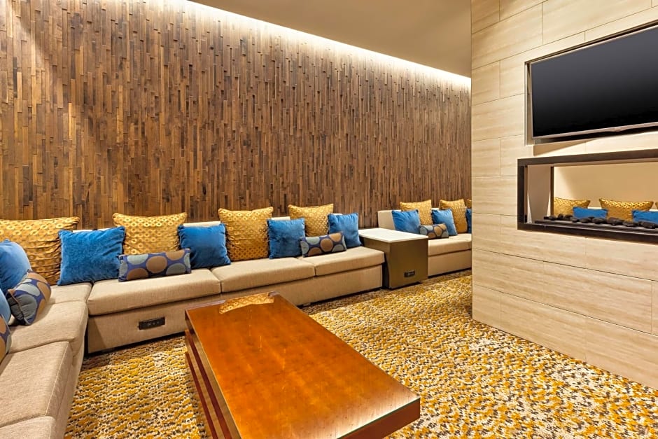 Crowne Plaza Dulles Airport By IHG