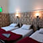 New Palace Hotel