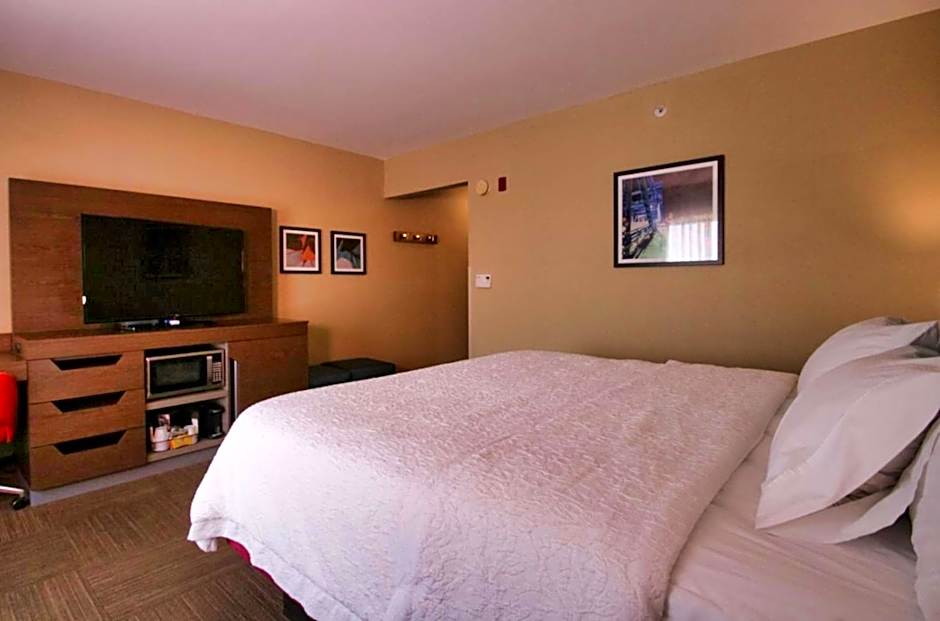 Hampton Inn By Hilton & Suites Jacksonville Beach Boulevard/Mayo Clinic