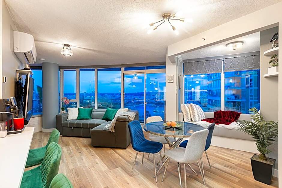 Condo in Downtown Vancouver - Near Rogers Arena