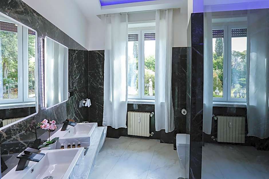 Escape Luxury Suite - CA Domus Collection