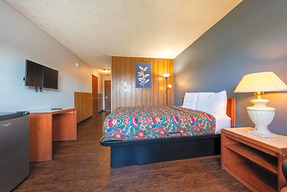 Best Value Inn by OYO Portland OR South East