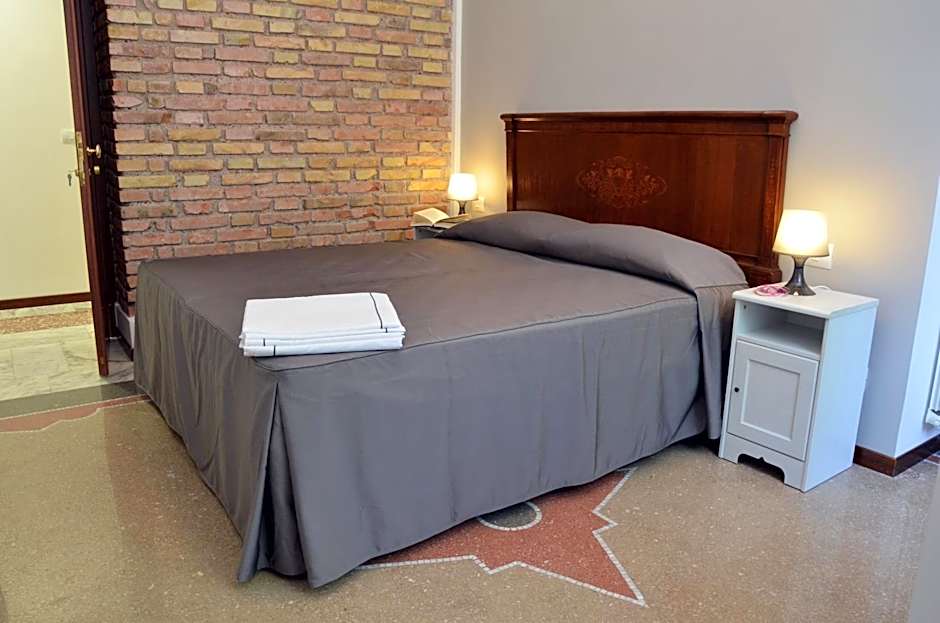 Maison Colosseo (Via dei Querceti 24)