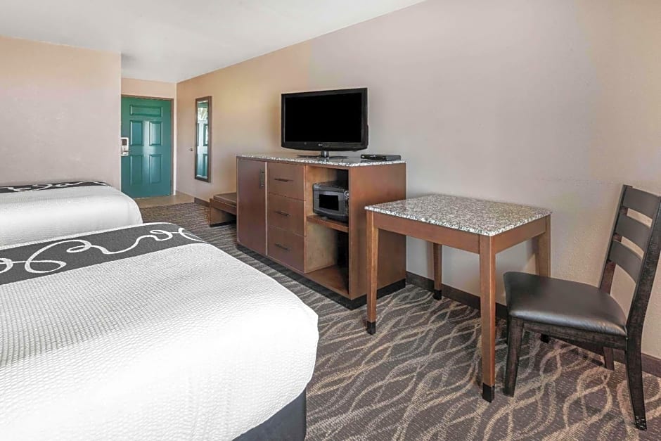 La Quinta Inn & Suites by Wyndham Belgrade / Bozeman Airport