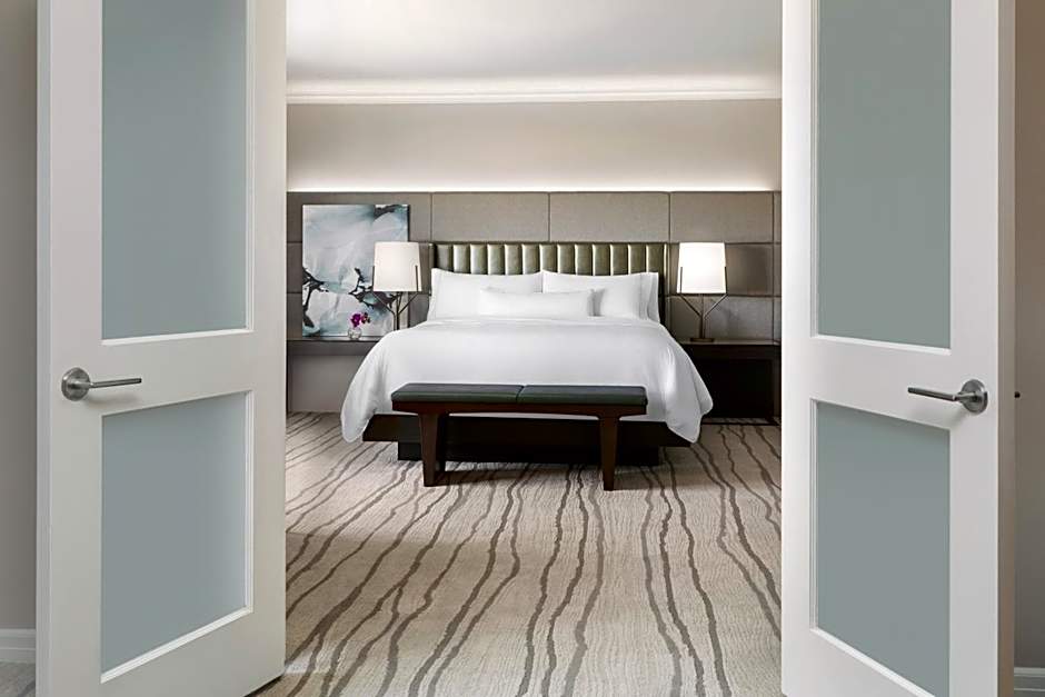 THE WESTIN NEW ORLEANS