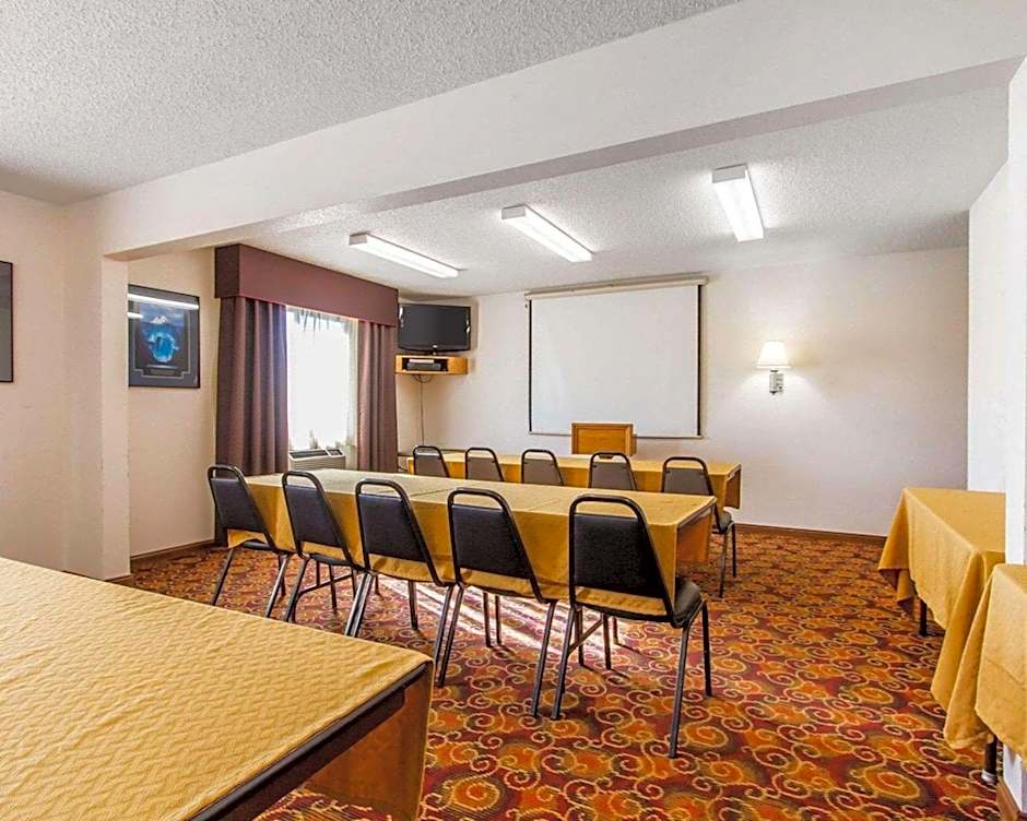 Quality Inn & Suites Ottumwa North