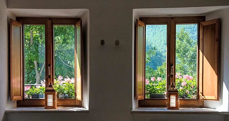 Il borgo Casteldelci