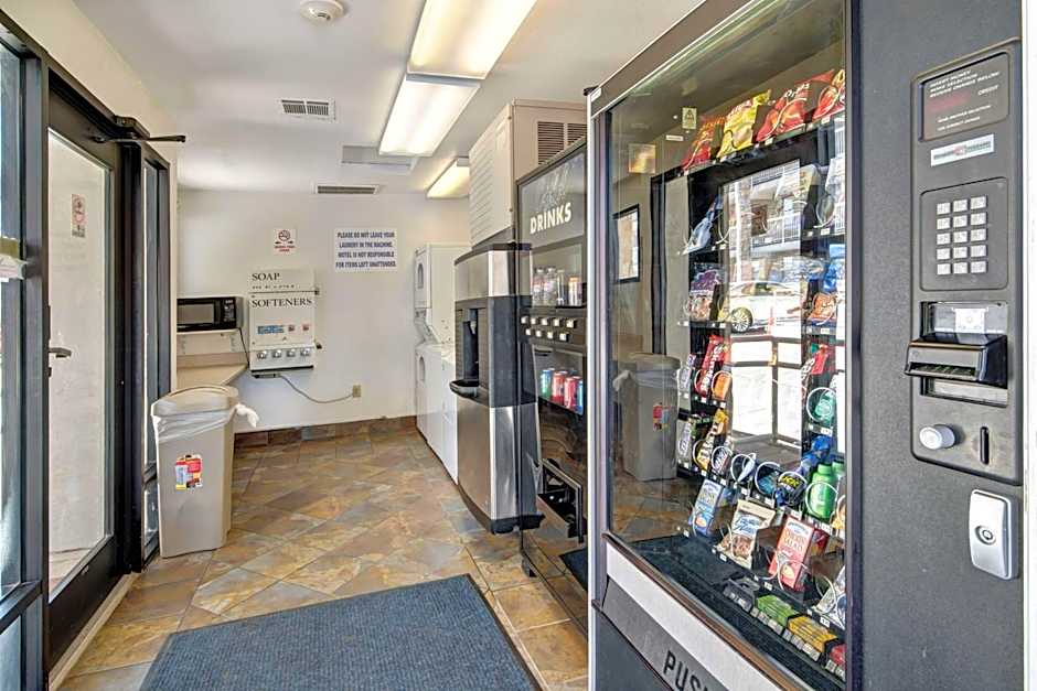 Motel 6-Dallas, TX - Forest Lane