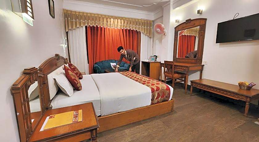 Hotel Surya