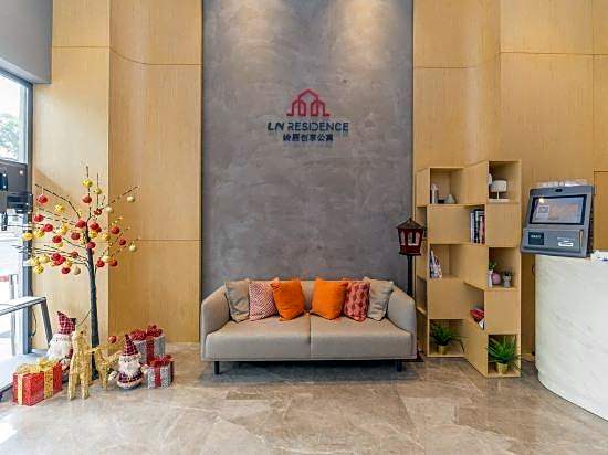Lingju Chuangxiang Apartment