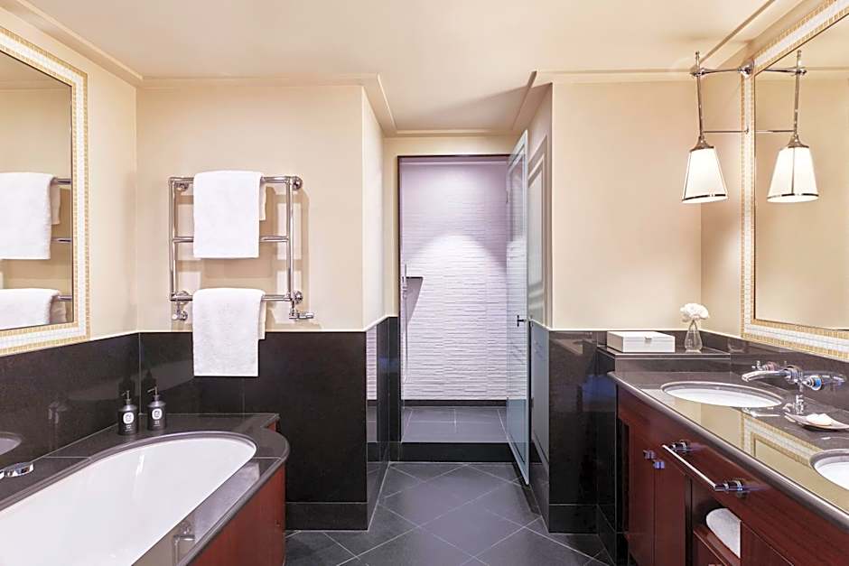 Hotel Barriere Le Fouquet's