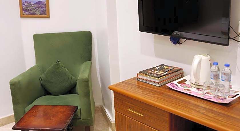 Bayan International Hotel