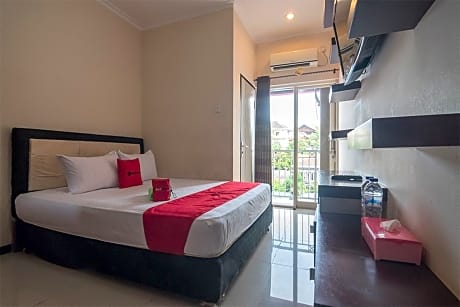 RedDoorz near E Walk Mall Balikpapan