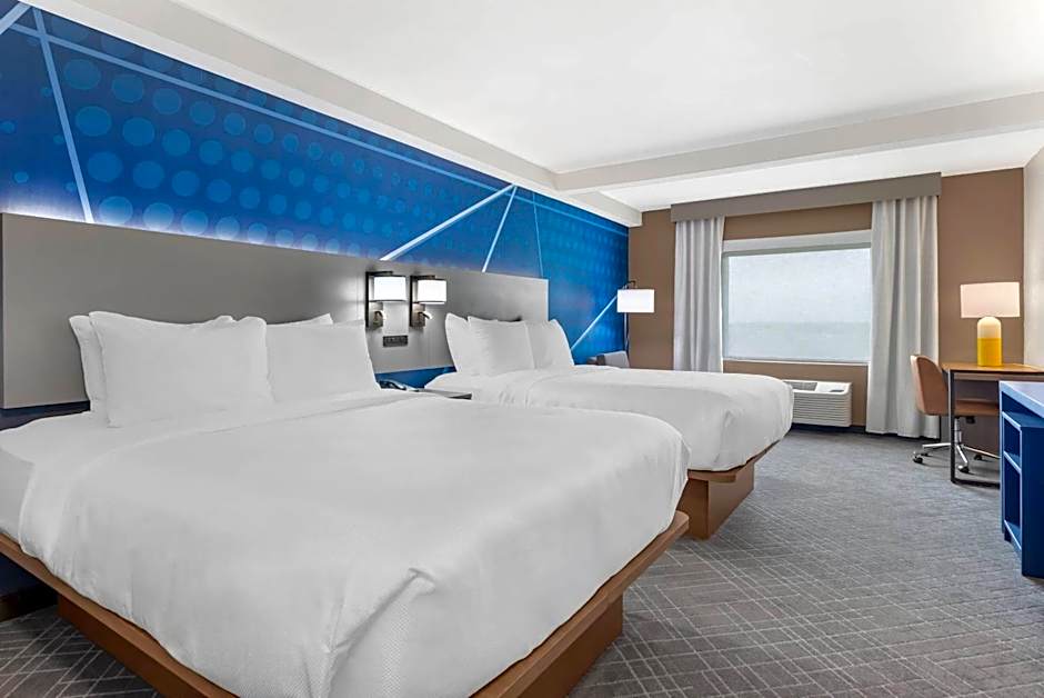 Comfort Inn & Suites Suwanee - Sugarloaf