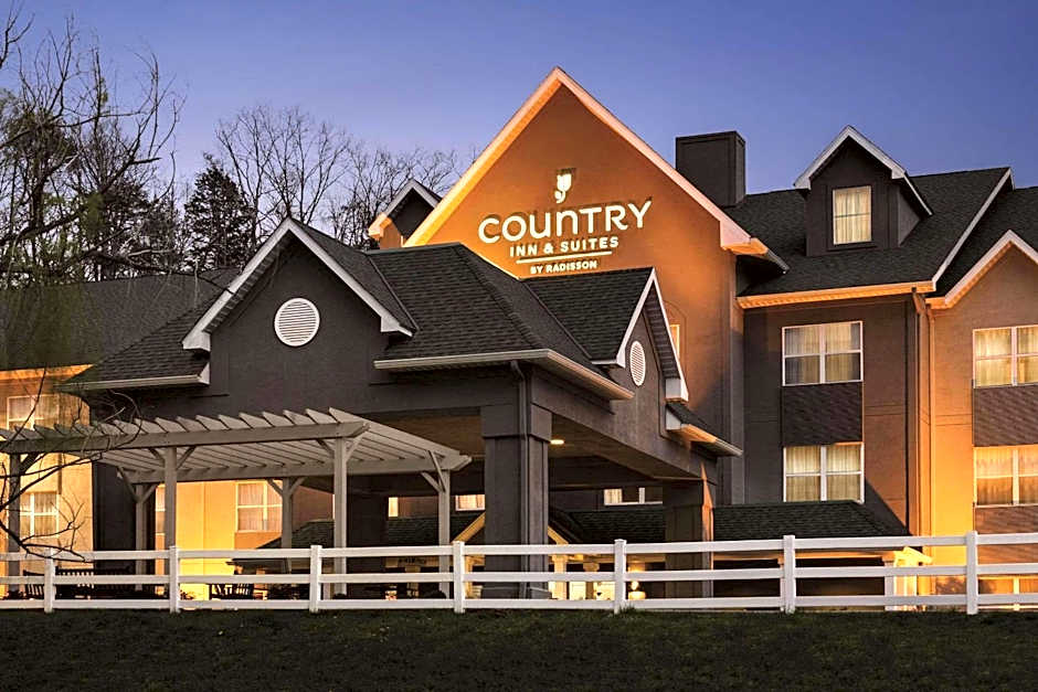 Country Inn & Suites by Radisson, Chattanooga-Lookout Mountain