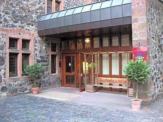 Burghotel Staufenberg