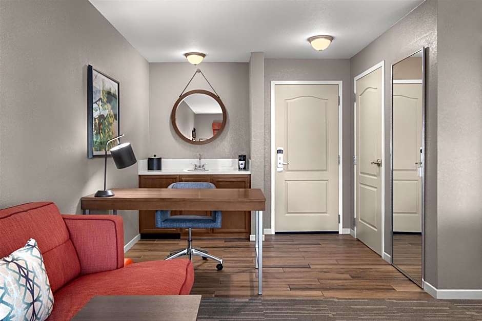 Hampton Inn & Suites Fresno
