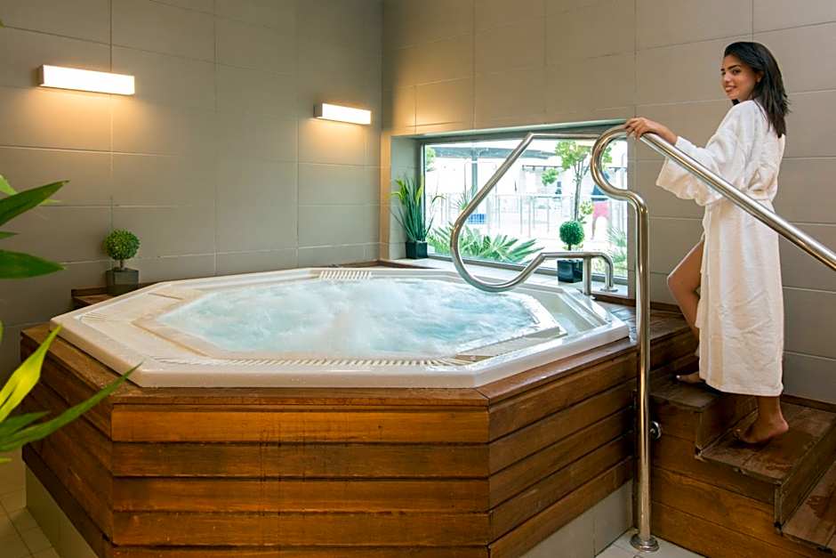 Leonardo Plaza Ashdod