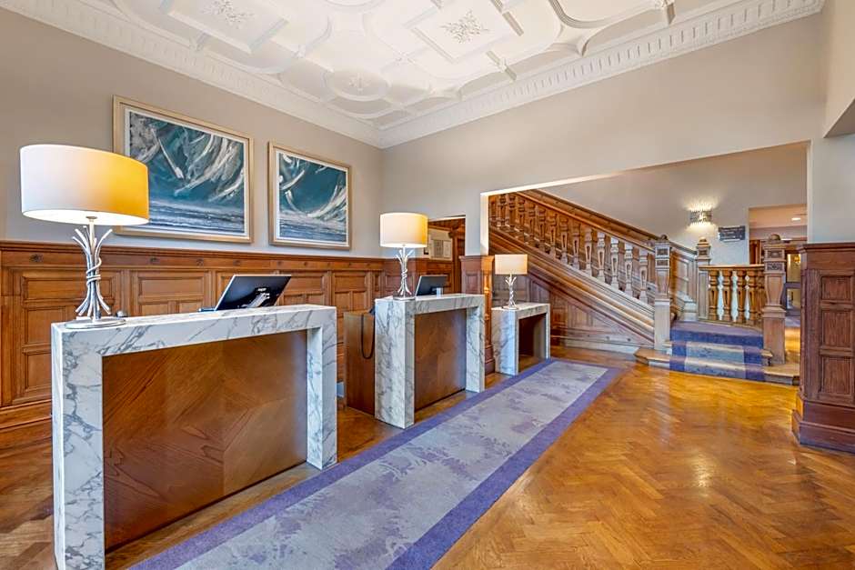 The Lodges at Craigendarroch Country Club