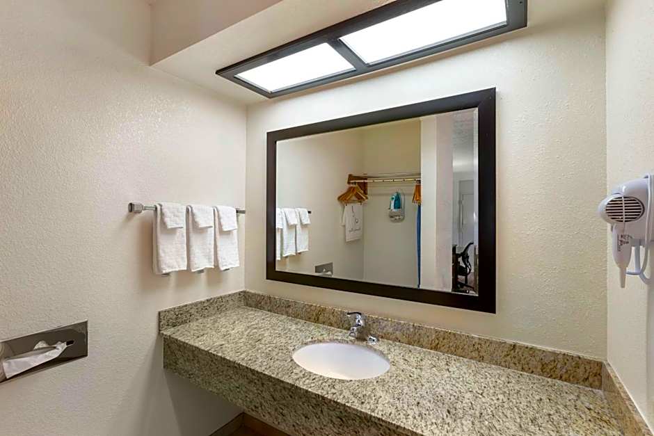 Best Western Sawmill Inn