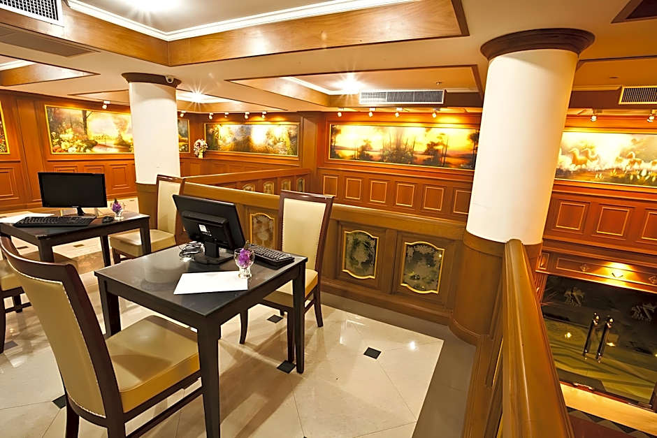 Zaza Hotel Bangpoo